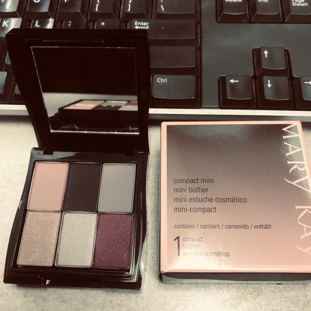 Mary Kay eyeshadow